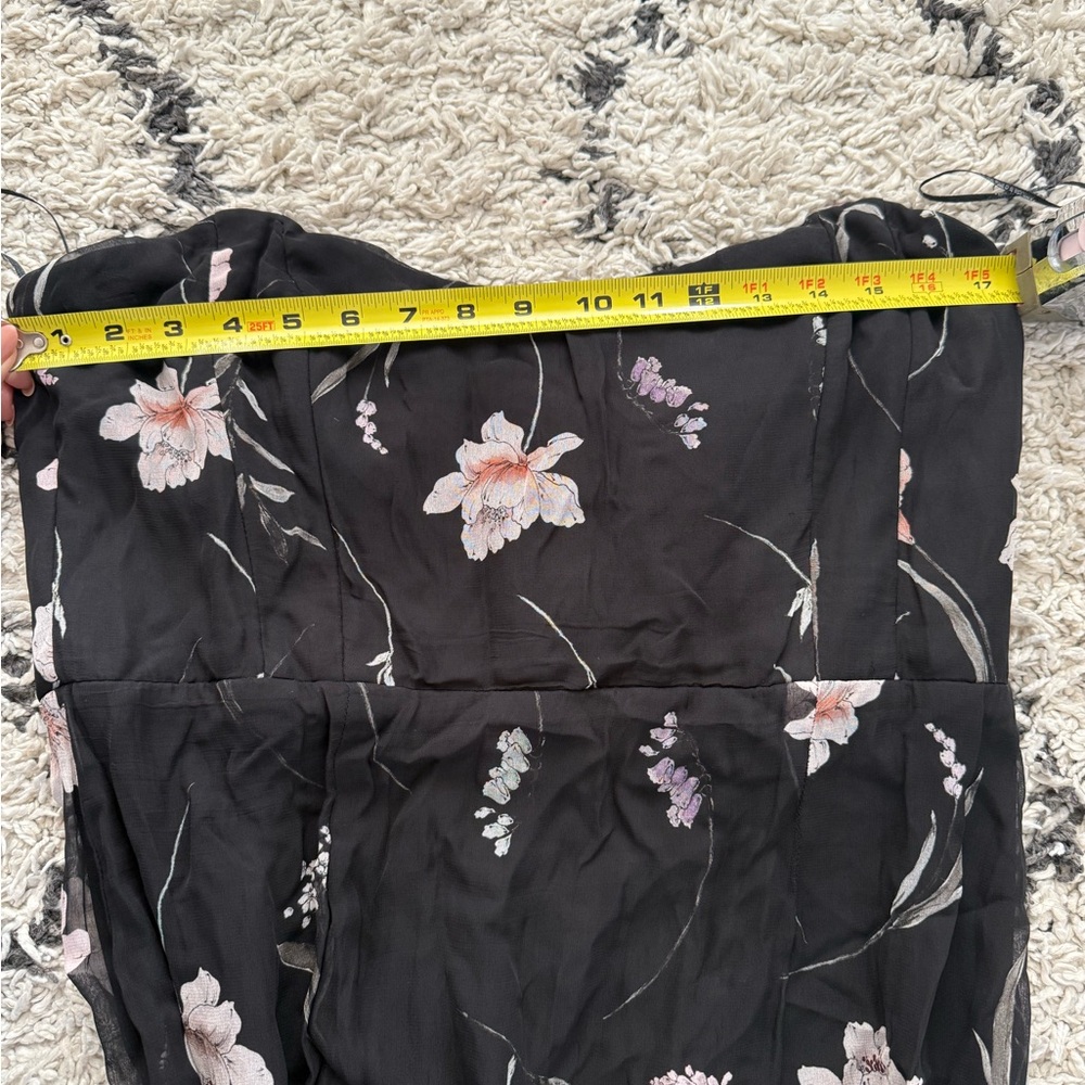 Katie May
Nami Gown - Picture 11 of 12
